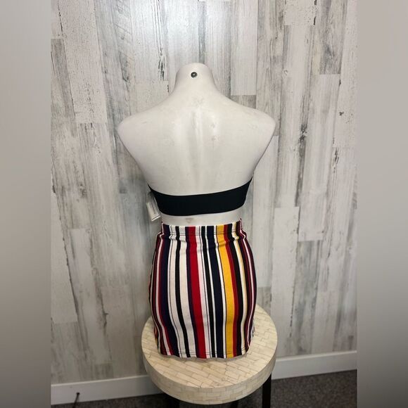 Two piece set - Picture 4 of 5